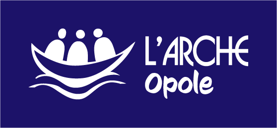 LArche_Opole_Logo_horizontal_WhiteOnNavy_72dpi